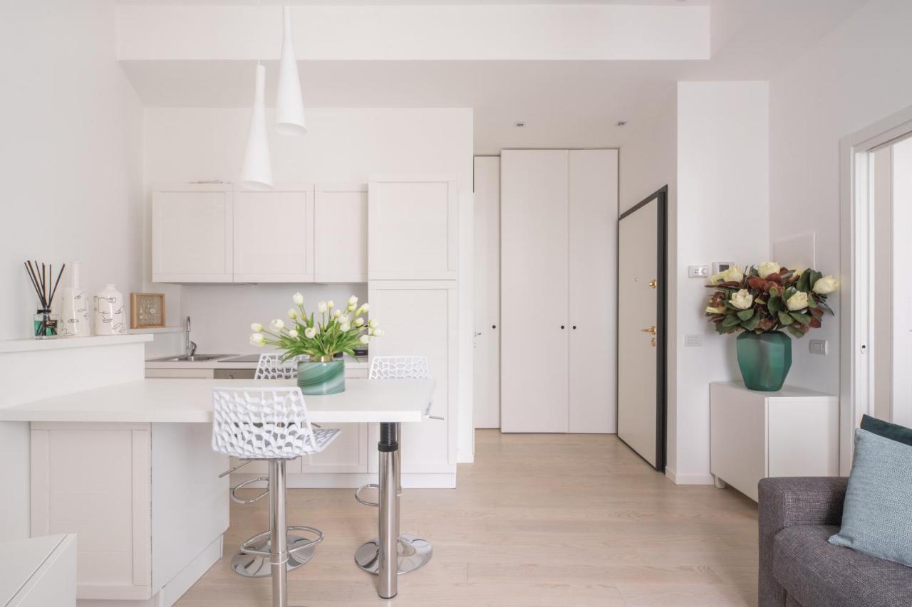 Brera Charming Apartments R&R 밀라노 외부 사진